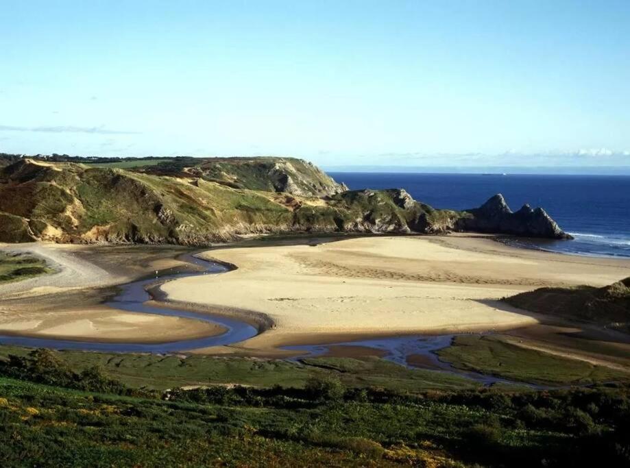 No25-Luxe Living Guest House- 2 Bed-Wifi-Free Parking-City- Beach Swansea Eksteriør bilde